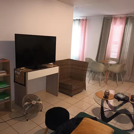 De Fréjus